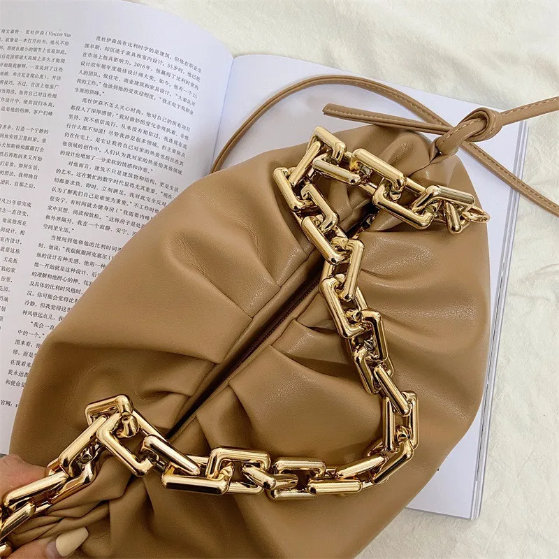 16399521165_1796222917