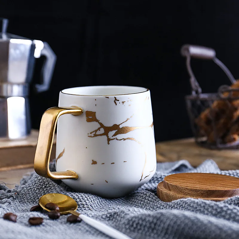 Tasse à café en céramique en marbre allowgold, tasses à thé japonaises en or noir et blanc avec tasses et soucoupes en bois. Tasse Phnom Penh, tasse