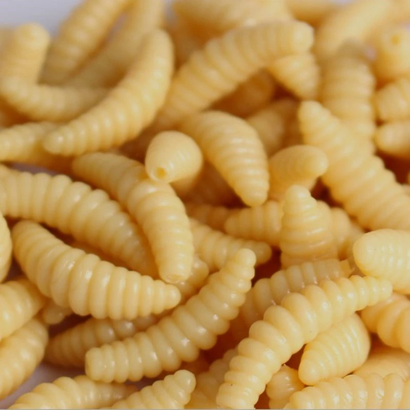 Hot Sell 50Pcs Grub Soft Lure Baits Smell Worms Glow Shrimps Carp Fly Fishing For Bass Lot Wobblers Tackle Accessories Maggot