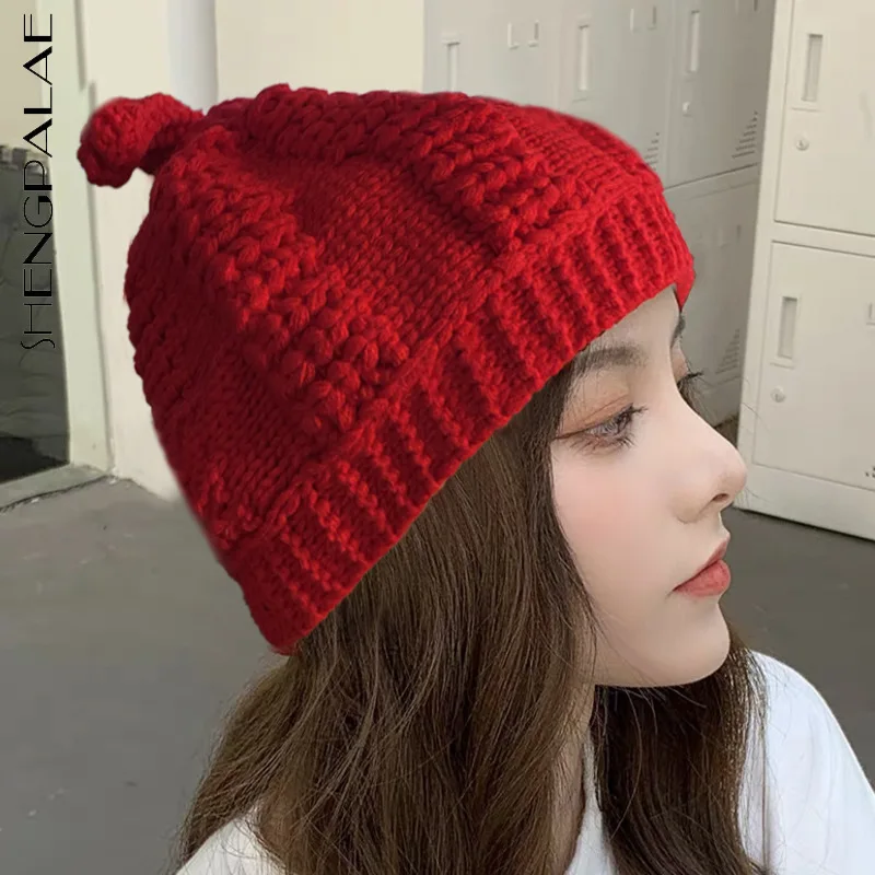 SHENGPALAE Fashion Red Knitted Cap Women's Winter 2021 New Thickened Plush Korean Warm Black Gray Beige Hat Female Tide 5E5872 |