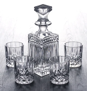 

5 Pcs Set Creative Crystal Glass lead-free home bar Whiskey Decanter Set with 4 Pcs old fashioned Whiskey glass