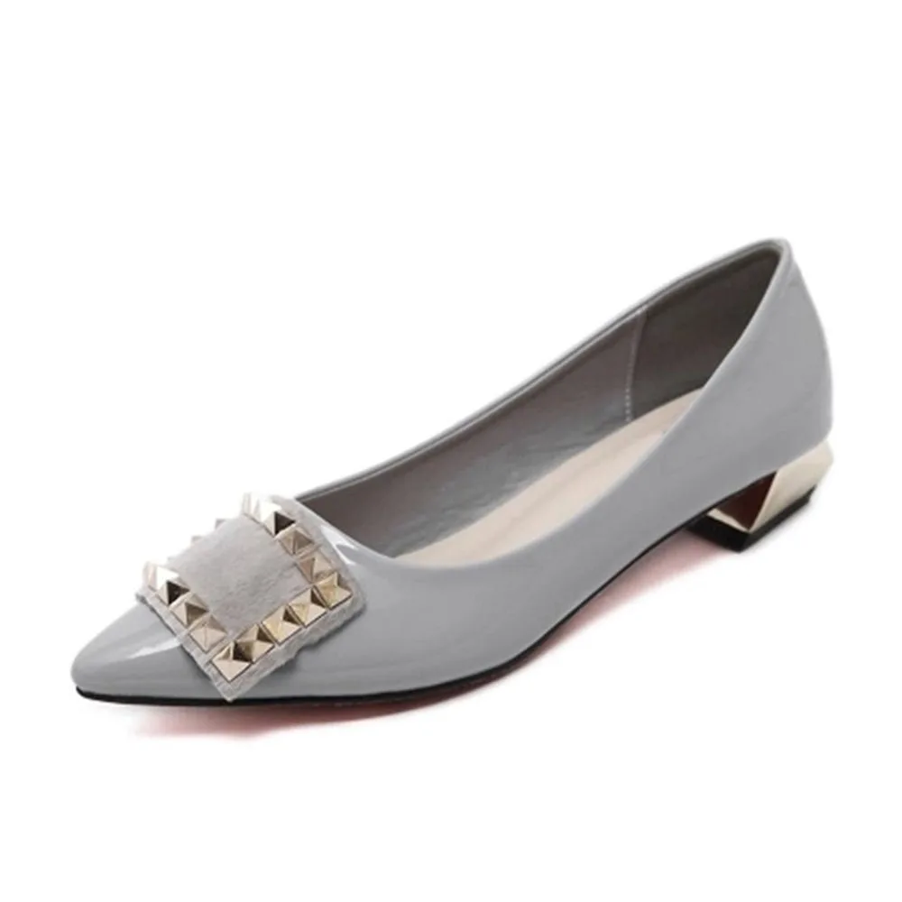Г. Новая обувь женские пикантные леопардовые брендовые дизайнерские винтажные туфли с заклепками на низком каблуке с острым носком, большие размеры, обувь для вечеринок - Цвет: Серый