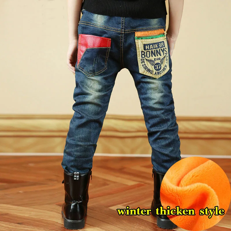 827-blue-thick Новые джинсы для мальчиков, весна-осень, с карманами, в стиле пэчворк, хорошее качество, низкая цена, детские джинсы - Цвет: 827-blue-thick