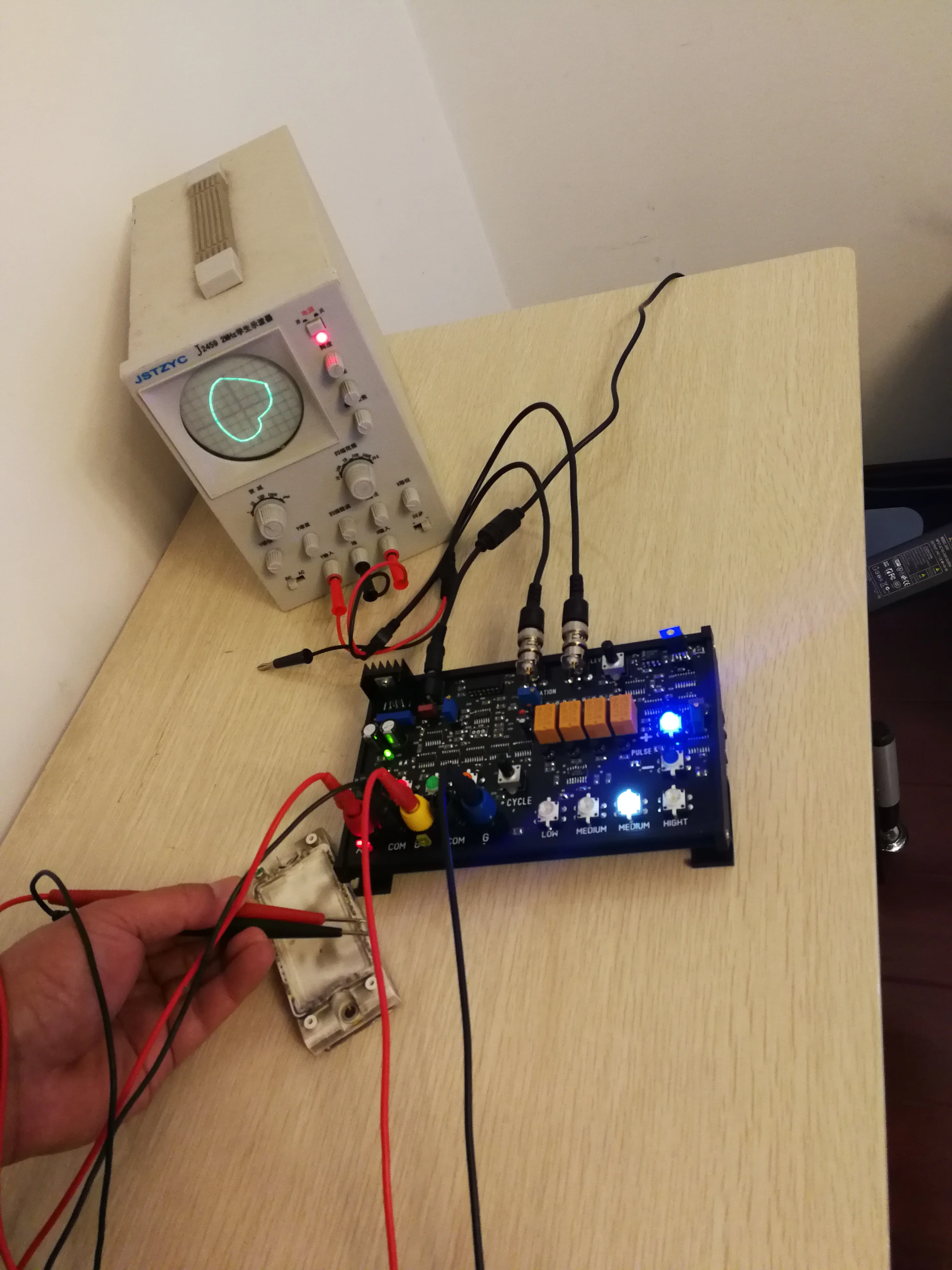 Dual-channel Circuit Board Repair Online Tester VI