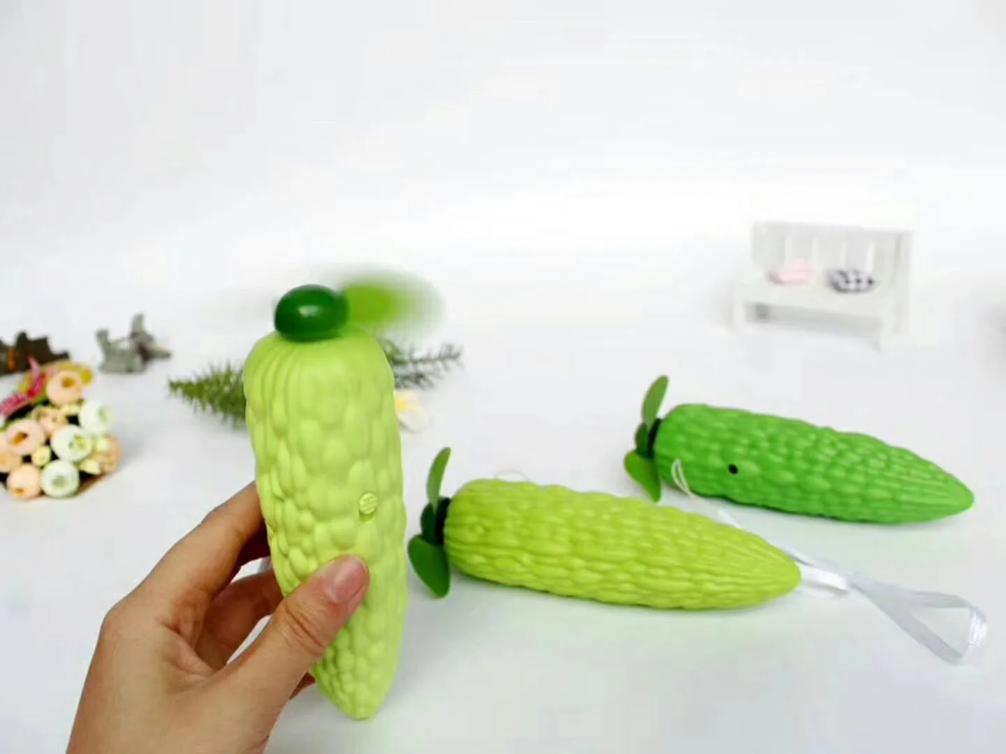 Мультфильм морковь вентилятор с usb зарядкой детская игрушка открытый портативный мини мягкие листья большой ветер мощность маленький вентилятор