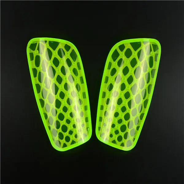 CT0431LG leg 1 Pair Kids Children Professional Soccer Training Shin Guards Shin Pads Football Leg Protector Skating Hollow Shin Brace - Цвет: CT0431LG