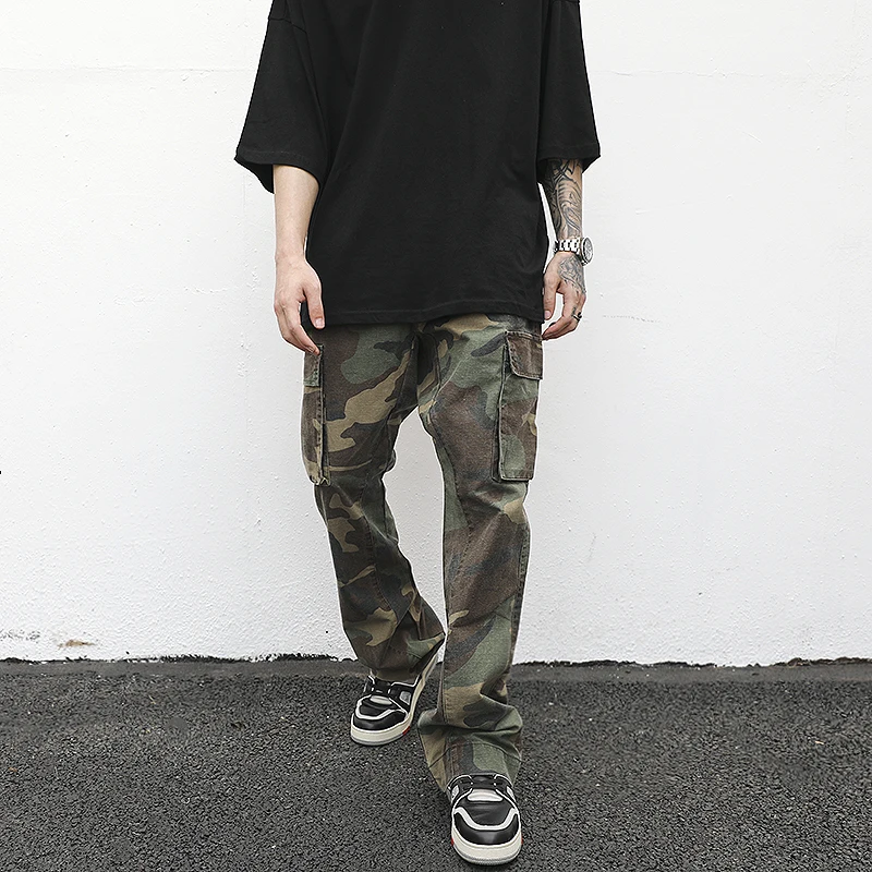 Streetwear Mens Hip Hop Camouflage Flare Pants Fashionable Camo Cargo Pants Male Slim Fit Camouflage Trousers Women All-match