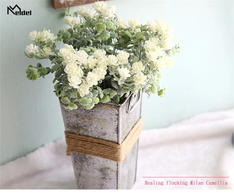 4379544245_1885843273