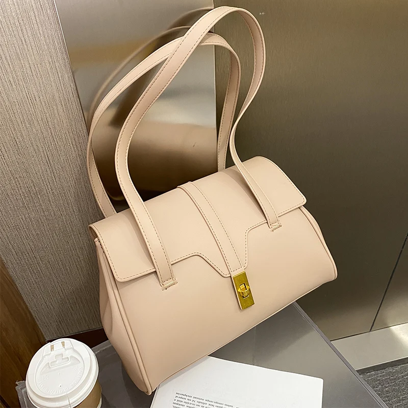 

Versatile Large Capacity Bag Women's Bag New Fashion Simple Shoulder Bag Online Influencer Pop Underarm Bag Shoulder & Handbags