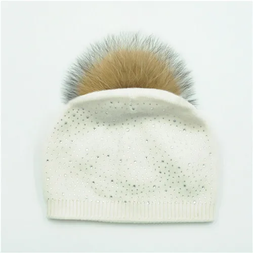 White natural fur Женская шапка с помпоном из натурального меха, женская простая теплая вязаная шапка, шапка с помпоном из натурального меха енота, зимние шапки с меховым помпоном - Цвет: White natural fur