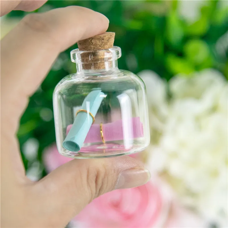 12pcs Factory very cute Glass vials 20ml Glass Bottles Small Bottles with Corks 37x40x12.5mm