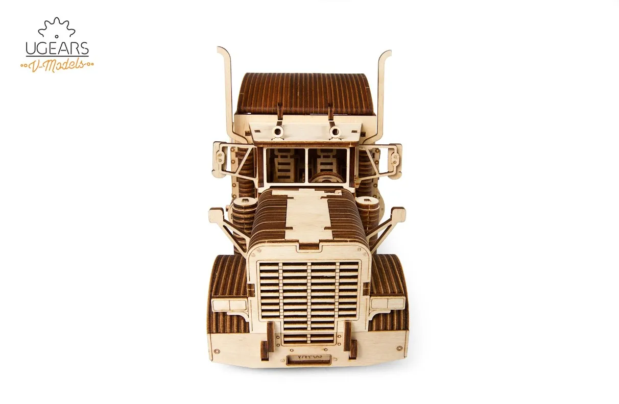 Сборная модель Тягач VM-03 UGEARS