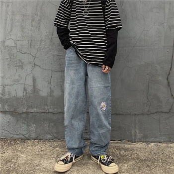 

2020 New Autumn Jeans Women Harajuku Flower Embroidered Jeans Loose High Waist Trousers Vintage Straight Wide Leg Jeans Female