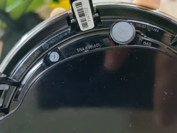 

5NA 853 601 For VW Tiguan MK2 ACC Logo Badge Ceramics