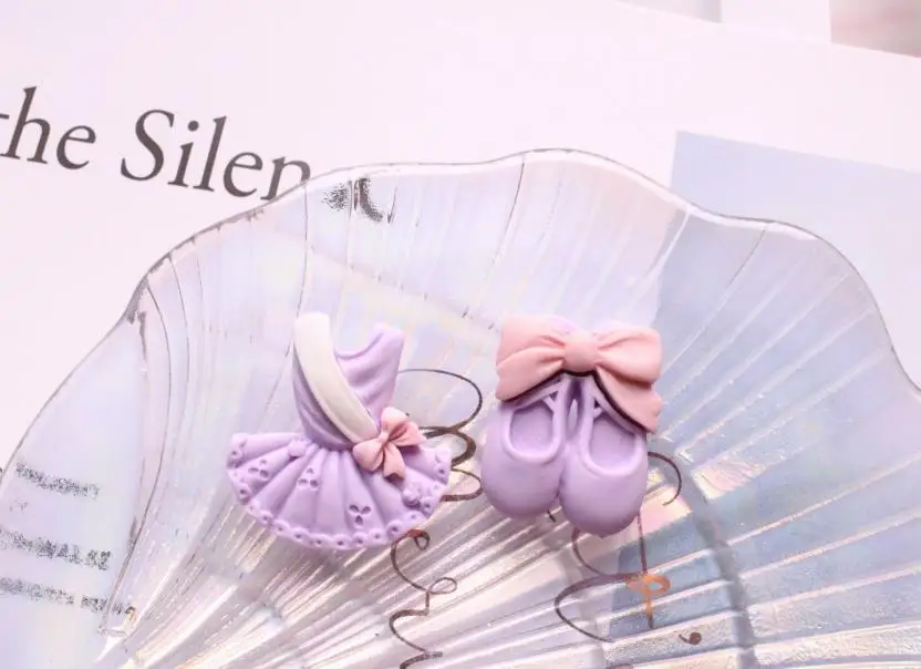Kawaii Resin New Ballet Shoes/ Dance dress Miniature Art Flatback Cabochon DIY Hair Clip/Craft Decoration