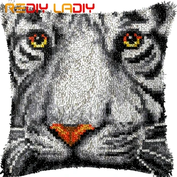 

Latch Hook Cushion White Tiger Pre-Printed Canvas Cushion Front Acrylic Yarn Crochet Pillow Case Kits Hobby & Crafts Home Decor