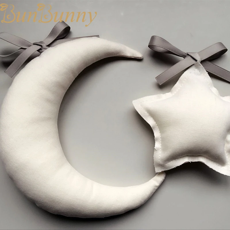 

Cotton Stuffed Moon Start Shape Ornament Kids Room Decoration Baby Bed Tent Hanging Toy Nursery Wall Decor Photography Prop