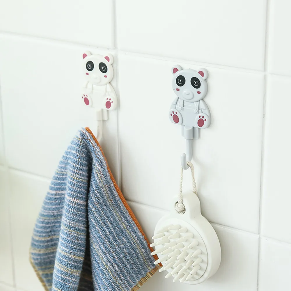 Многофункциональный крючок пластиковый на липучке мультяшный медведь без следа