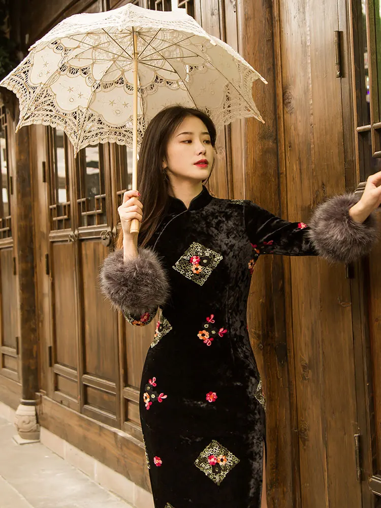 SWEETXUE черный бархат печати тонкий мех рукав Cheongsam ретро теплые осень зима винтажные платья с вышивкой для женщин - Цвет: dress gray sleeves