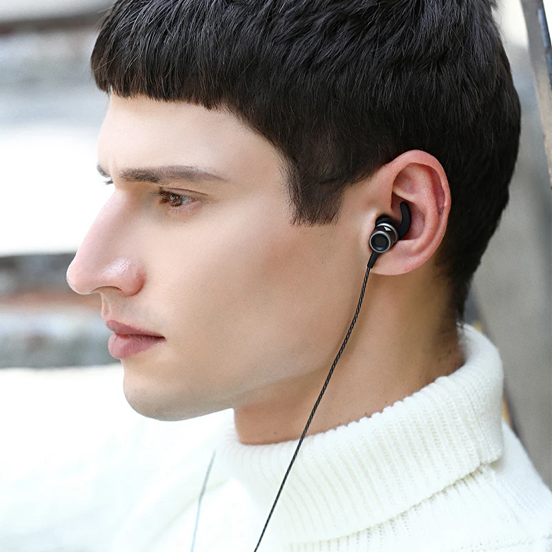 Qkz 2pcs Zinc Alloy In Ear Stereo Earbud Headphones Wire Controlled Sports Subwoofer Music Headphones CK9 CK1