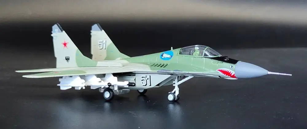 Специальное предложение 1/100 российский ВВС MIG 29 Fulcrum fighter коллекция моделей