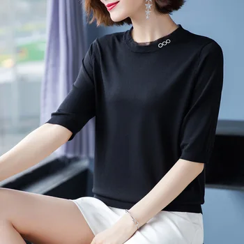 

New solid color round neck five-point sleeve knitted top women red