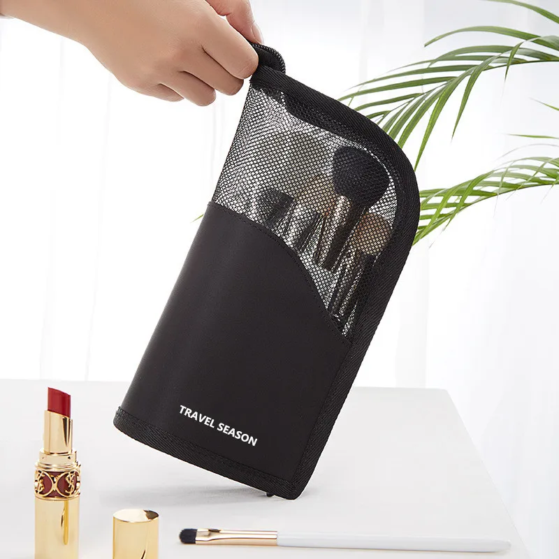 Cette Trousse De Maquillage Voyage Pliable Et Compacte