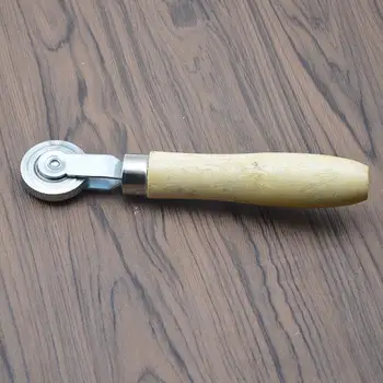 

Onever High Quality Wooden Handle Tire Compaction Roller Rubber Anti-Slip Handle Cold Film Pressure Roller Car Tire Repair Tools