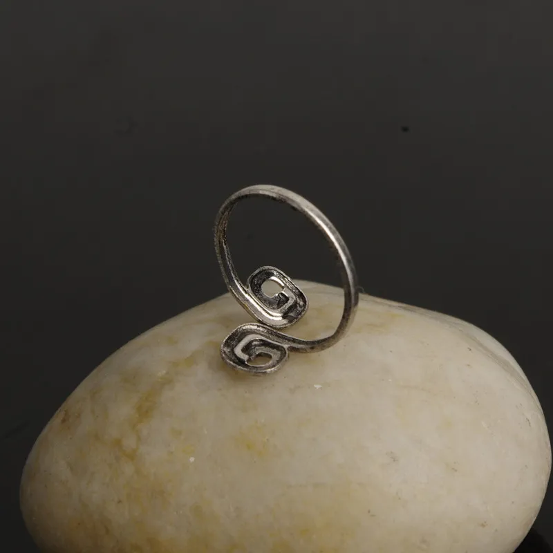 

Europe And America Accessories Beach Fashion Show Retro Style Good Luck 8-Word Toe Ring F164