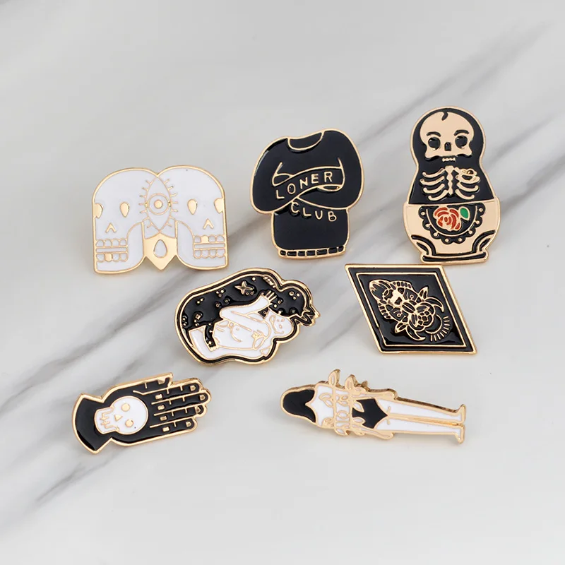 

Egyptian Mummified style Pins Hell Demon Lover Punk Skeleton Brooches Badges Bag Enamel pins Jewelry Halloween Gifts For Friends