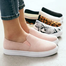 WENYUJH femmes léopard toile chaussures automne coupe basse tête ronde chaussures femme haute qualité classique mode baskets zapatos de mujer(China)
