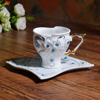 

3D relief ceramic coffee cup set,Mocha Coffeware Sets,White Porcelain Mug,flower cup Coffeware Include 1 TeaCup 1 Saucer