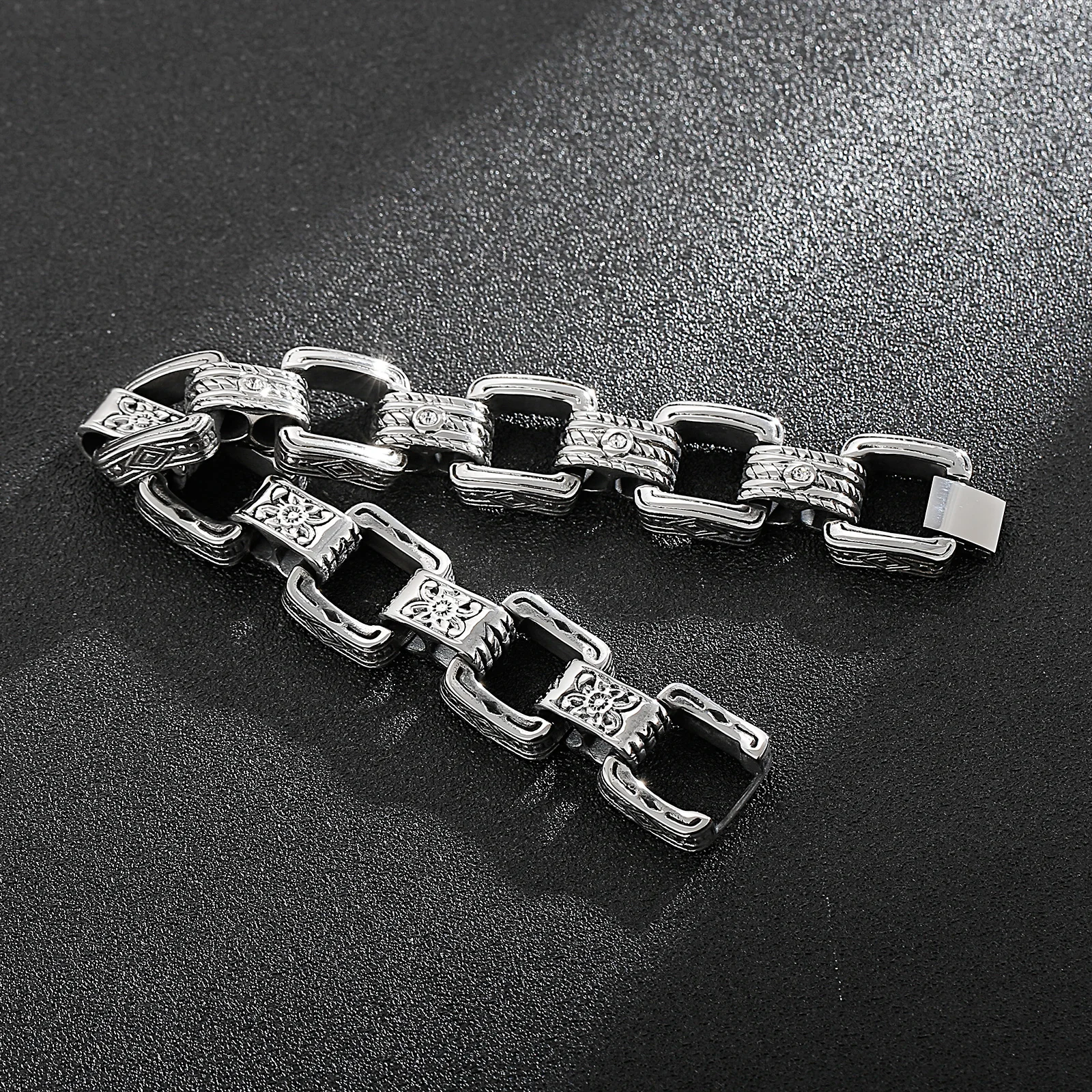 Kalen Vintage Square Chain Carved Mysterious Totem Men's Stainless Steel Charm Jewelry