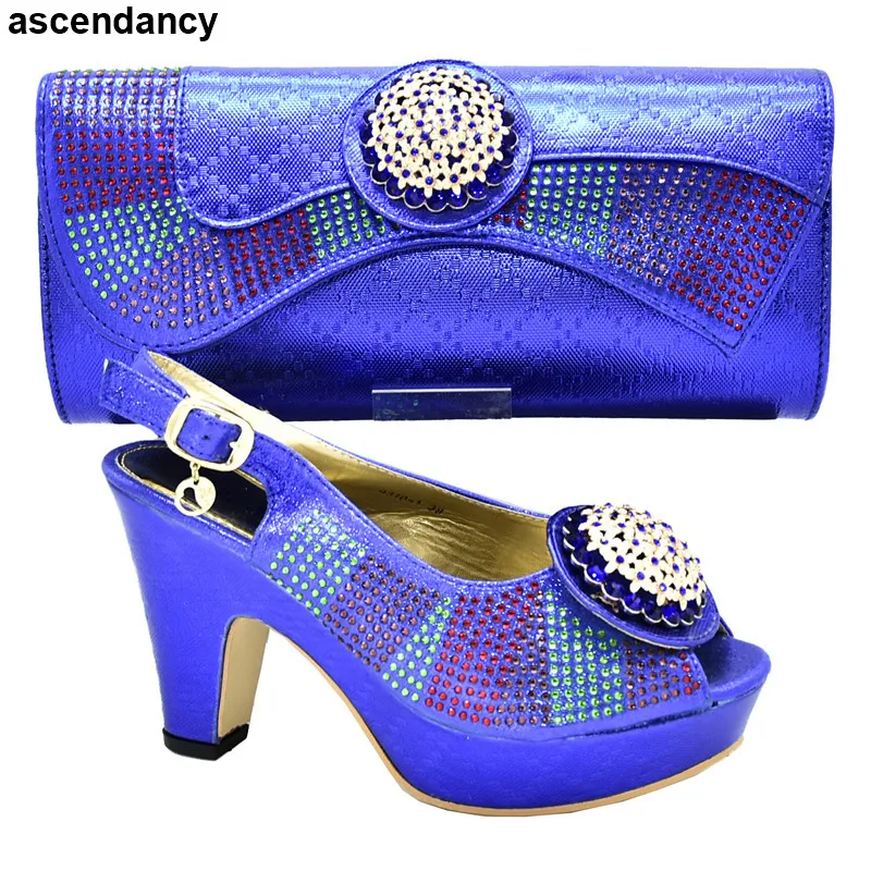 

Latest Design Ladies Italian Shoes and Bag Set Decorated with Rhinestone Buckle Strap Matching Italian Shoe and Bag Set Elegant