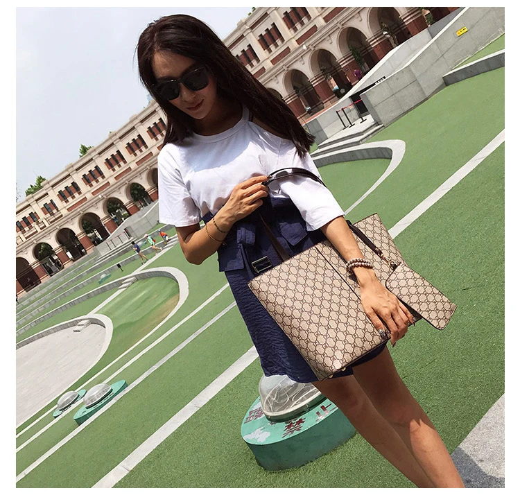 new fashion ladies Messenger bag Korean style capacity high quality handbags wild beige shoulder bag