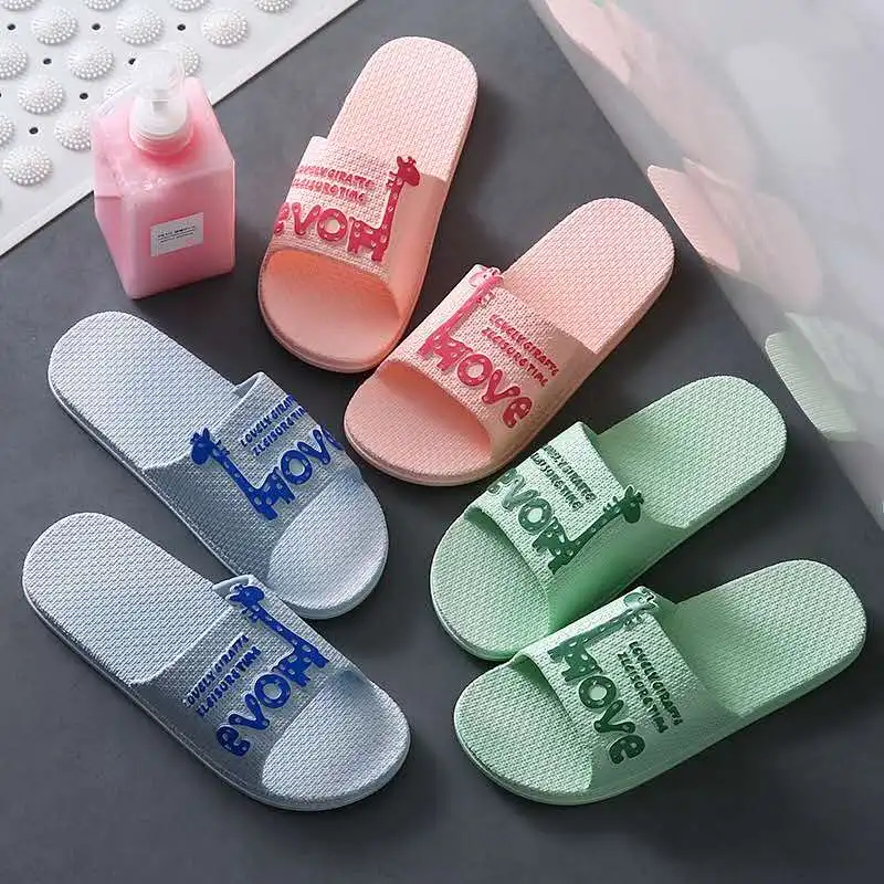Cartoon love Summer Slippers Women Floor Family Shoes Flip Flops Home Floor Slippers Bathroom Bath Sandal Slippers Women Shoes