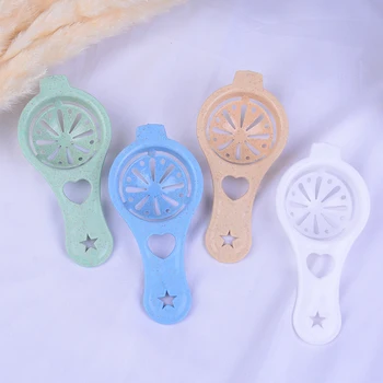 

New 1pcs Mini Kitchen Egg Yolk White Separator Holder Divider Sieve Vitellus Separator Funny Holder Shopping 4colors