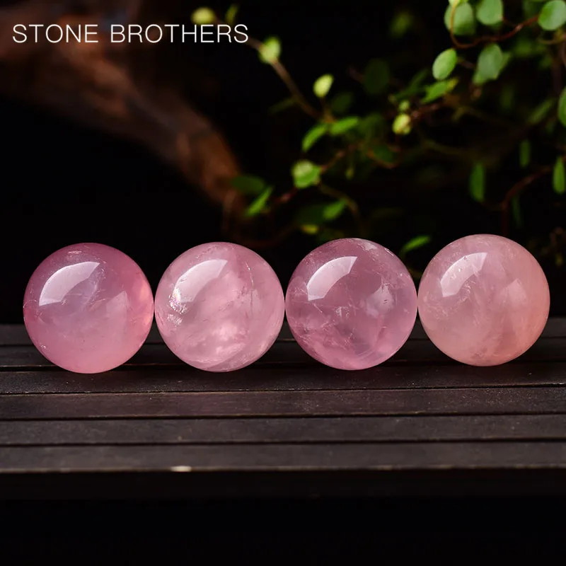 2-6CM Natural Rose Quartz Crystal Ball Minerals Home Decoration Stones Crystals Gemstones Runes for Fortunetelling Gifts
