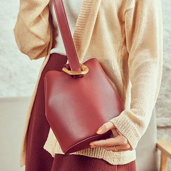 

New Design Bucket Bag Genuine Leather Fashion Women Shoulder Bag Daily Casual Shopping Bag Black Totes Girls Small Cross Body