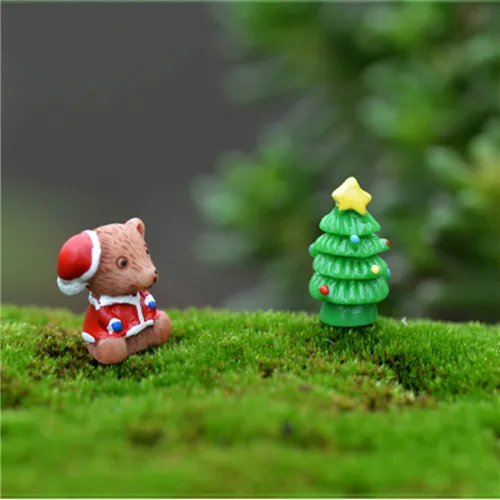 

5pcs Christmas Tree Miniatures Figurines Xmas Squirrel Garden Decor Micro Landscape