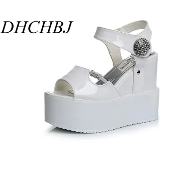 

New Platform Women's Sandals 2020 Fashion Summer Leather Buckle Women 11 cm Thick Soled Beach Sandal Casual Chunky Female Shoes