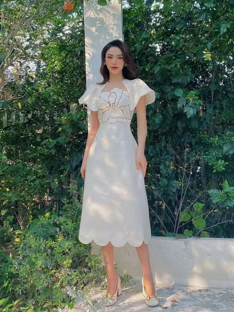『Cheap!!!』- tailor shop Three-dimensional relief flower stitching
fashion jacquard slim high waist white dress formal occasion wear