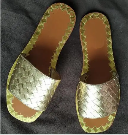 

Weave Beach Slippers Women Genuine Leather Fashion Brand Flat Shoes Summer Beach Slides Casual Shoes Women Designers Slipper
