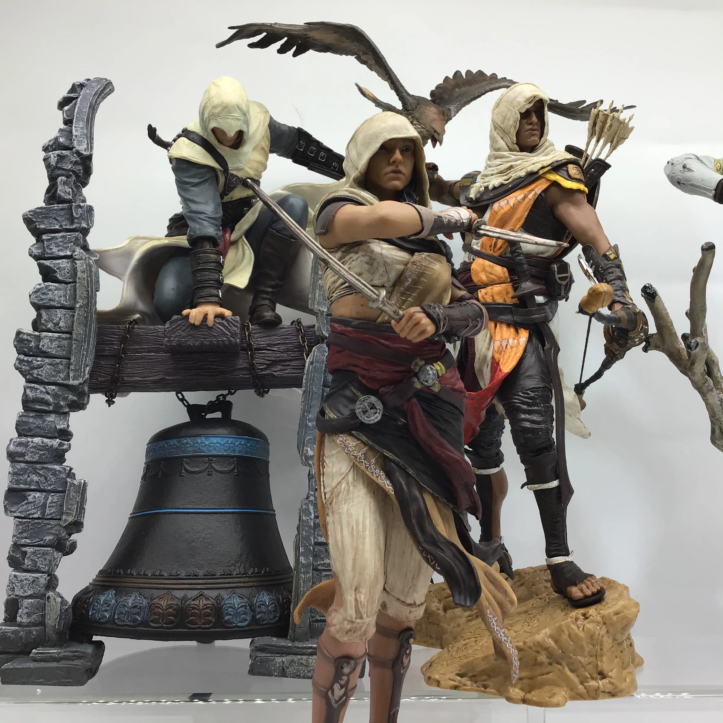 В наличии Creed Altair легендарные истоки Bayek Aya ПВХ экшн фигурка Коллекционная модель
