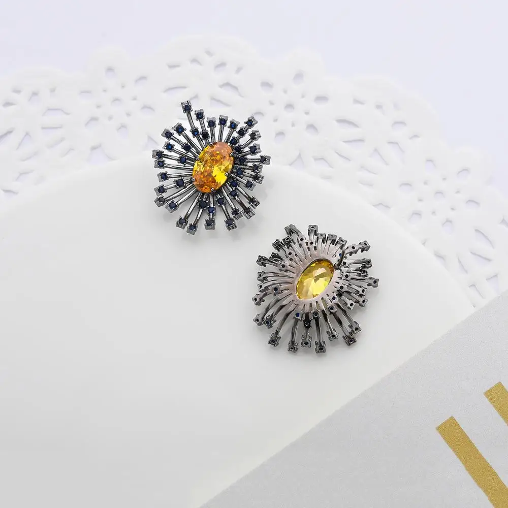 Classic Cubic Zircon Star Earrings for Wedding, Crystals Stud Earring for Bride, Women Girl Gift CE10992