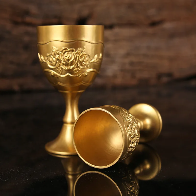 Brass Mini Wine Glass Relief Vodka Goblet 100ml 50ml Spirits Cup Gold Ancient Tumbler Portable Personalized Wedding Decoration