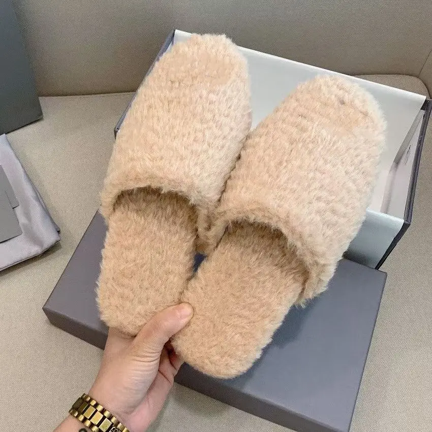 2021 Winter New Luxury Design Baotou Wool Half Drag Letters Slippers