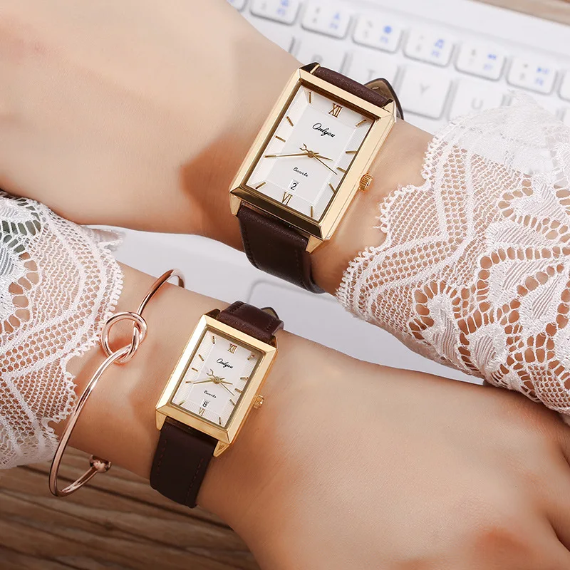 

Korean-style Fashion Casual Square Leather Belt Watch Couples Rome Measuring Dial Date Quartz Watch a Pair