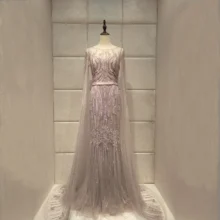 Характерные вечерние платья с перьями; Новинка года; vestido de noiva abendkleider robe de soiree; длинное платье