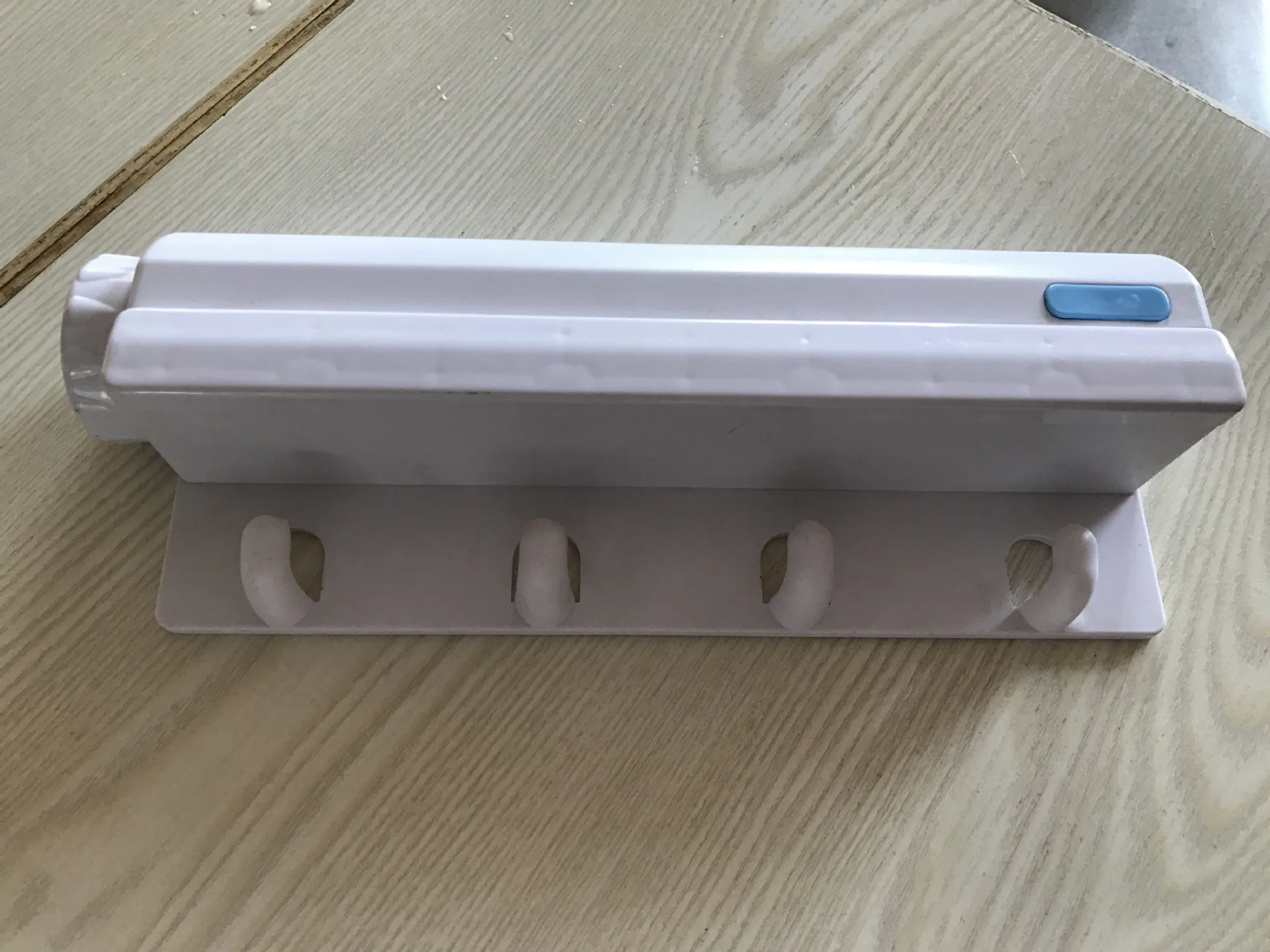 B8A4E54949B827639D8BD3E1263EBC